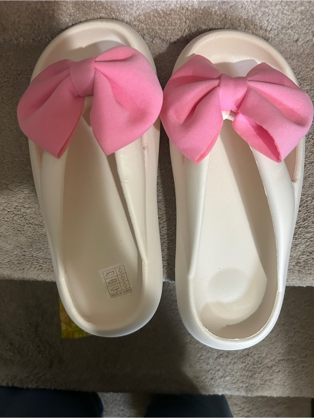 White Slide Sandals with Pink Bows